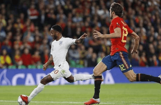 关于蒂姆焦点对战，莱万多夫斯基与40激战西班牙队分钟，刷新纪录胜负难料！的信息